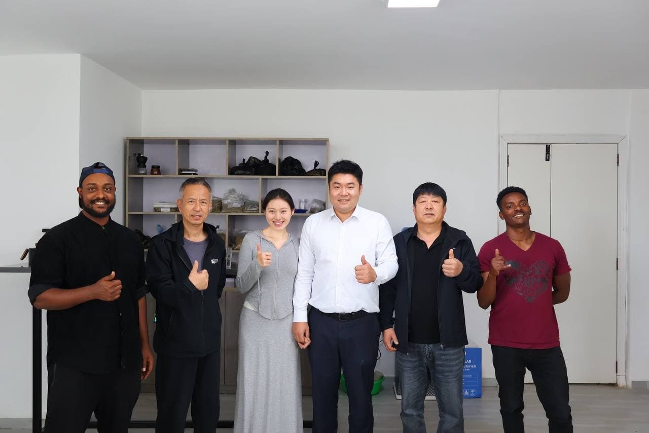 Tajur with a visiting delegation